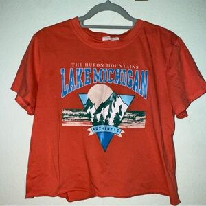 ROMWE Red Graphic Crop Top